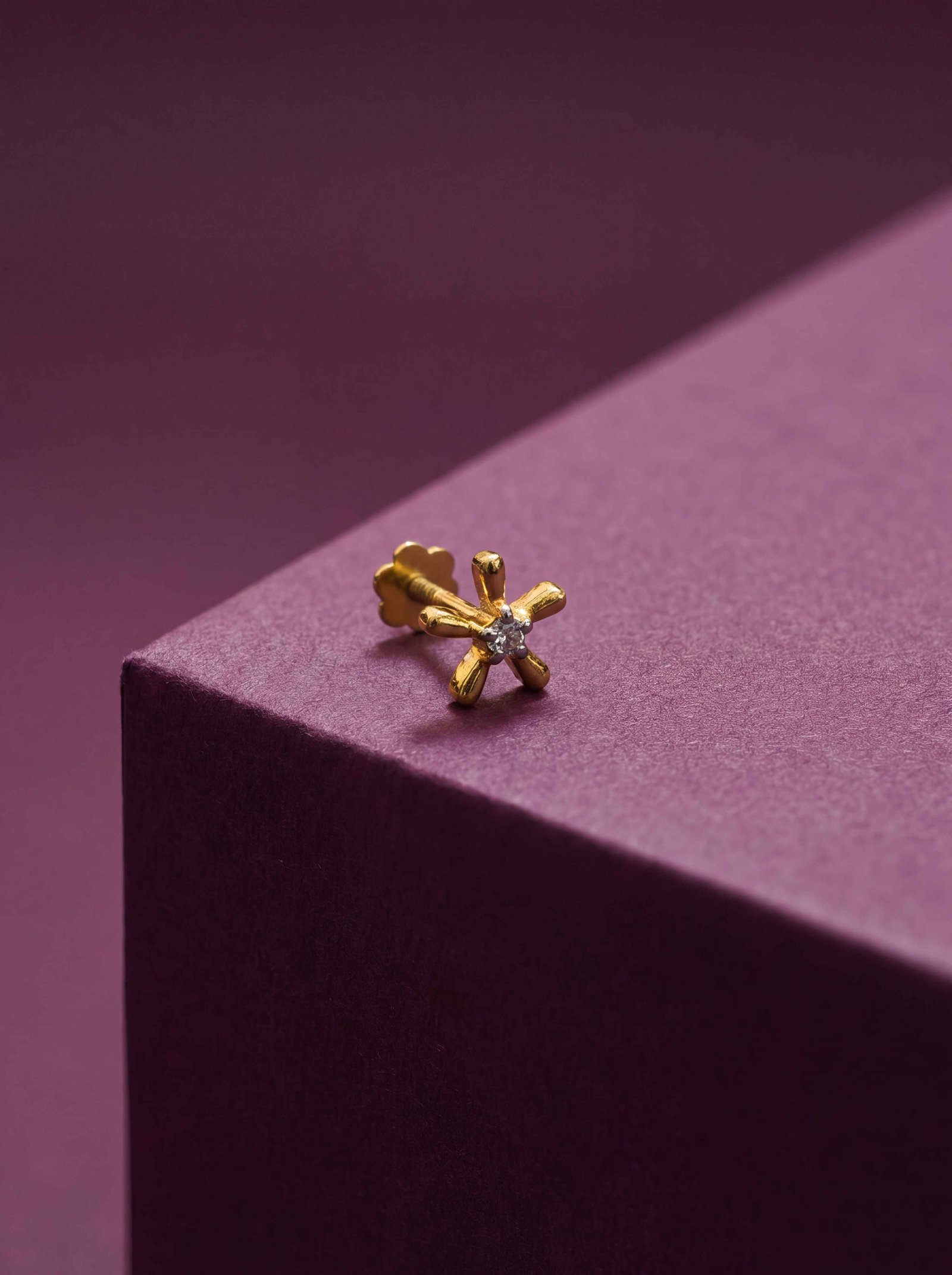 Starburst Nose stud