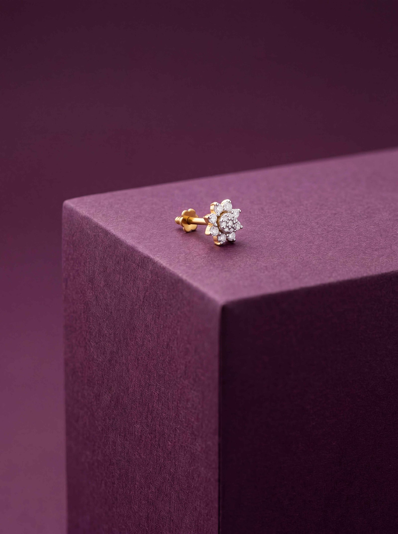 Floral Diamond Nose stud