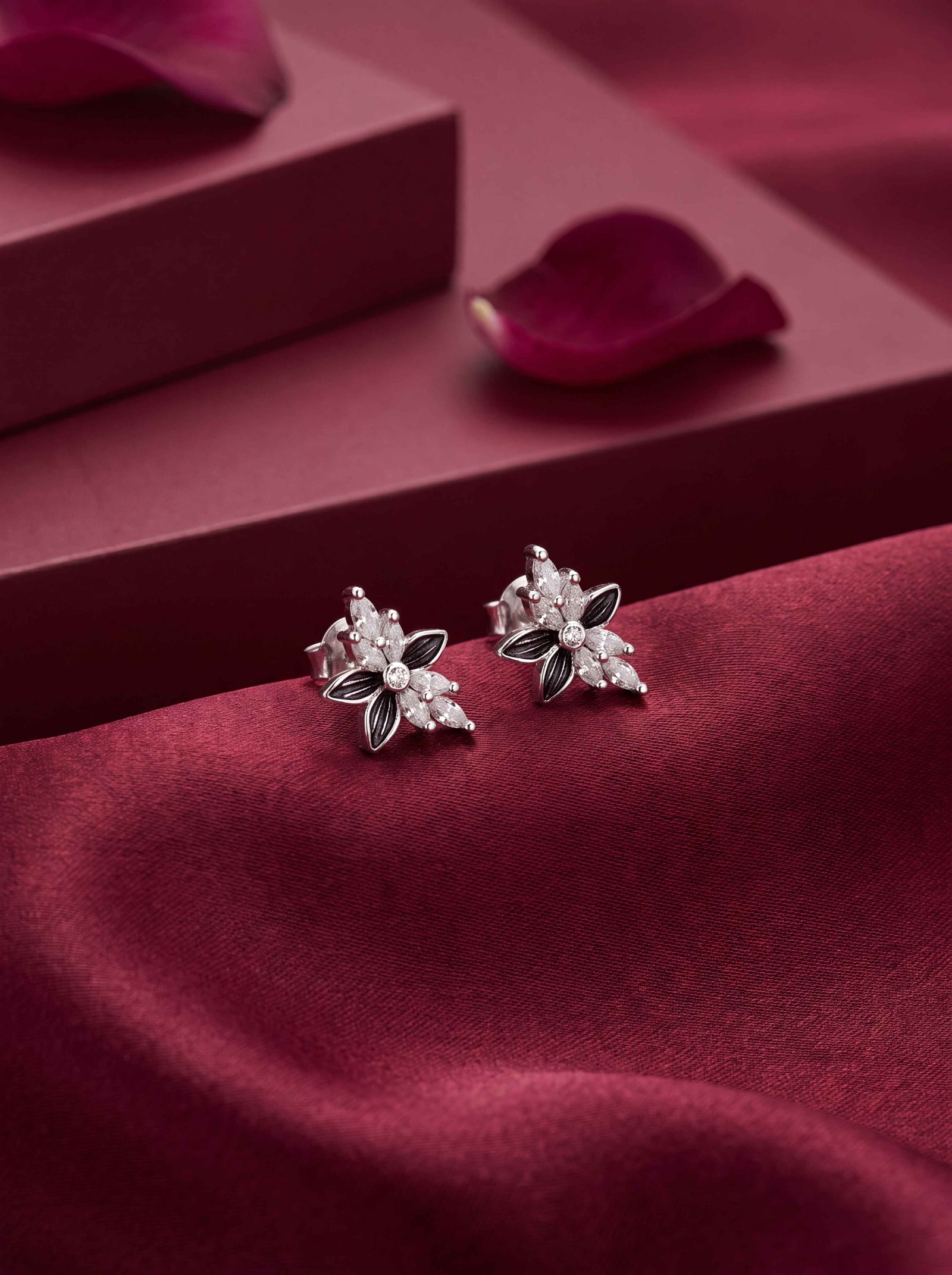 LILY BLOSSOM SILVER STUDS