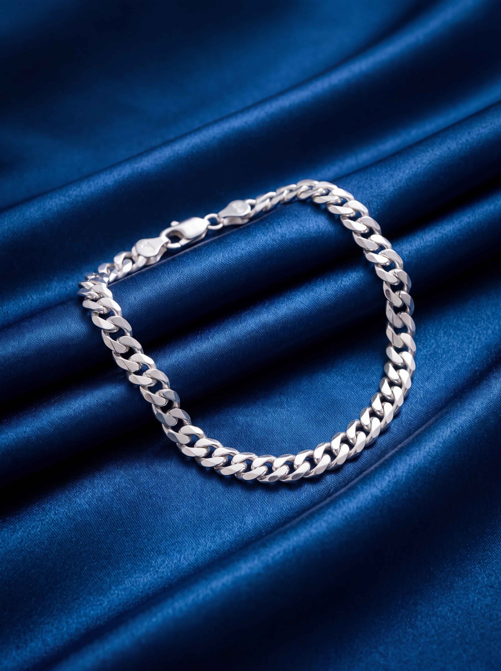 SILVER BRACELET