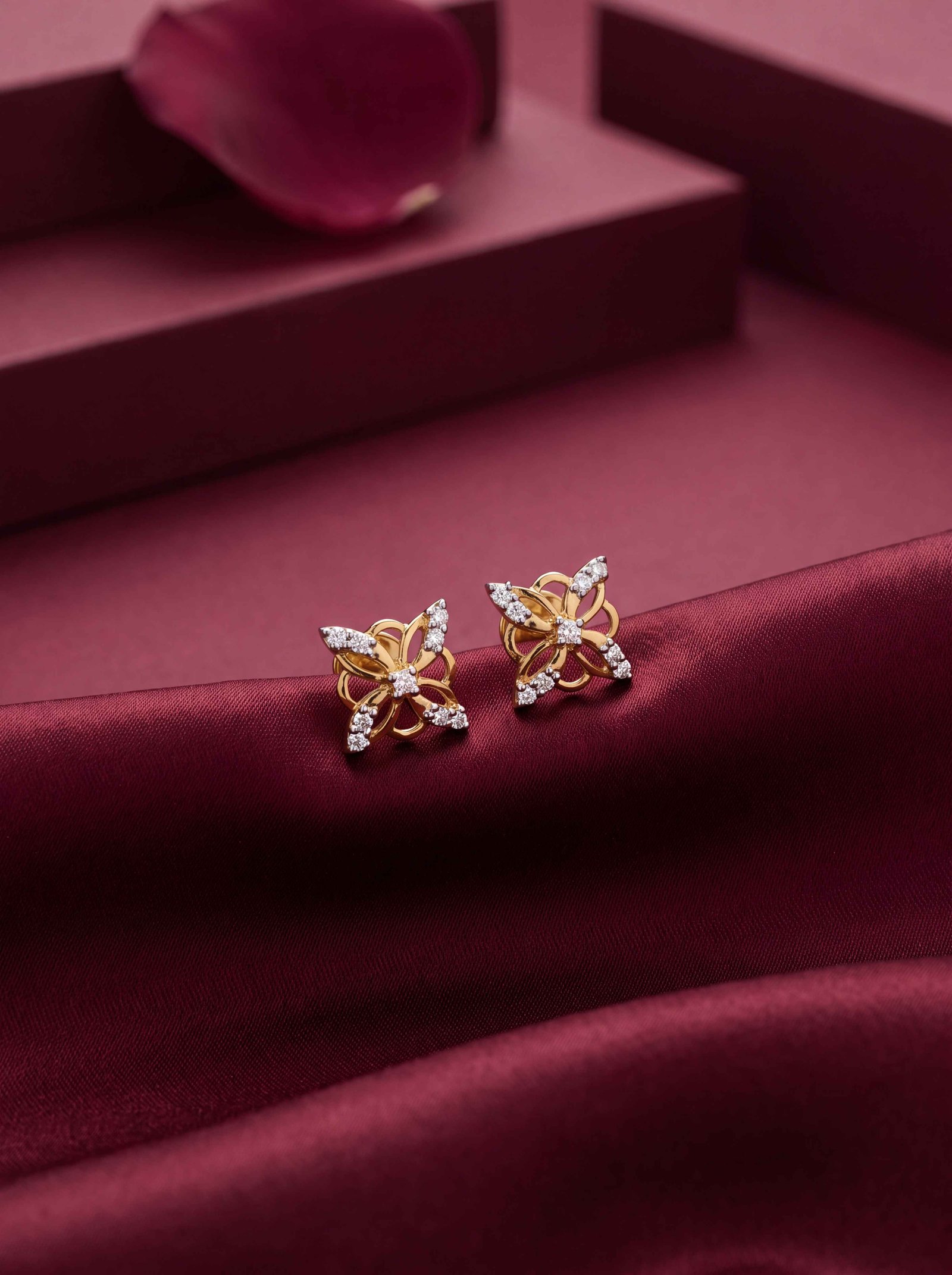 FOUR LEAF 18K STUDS