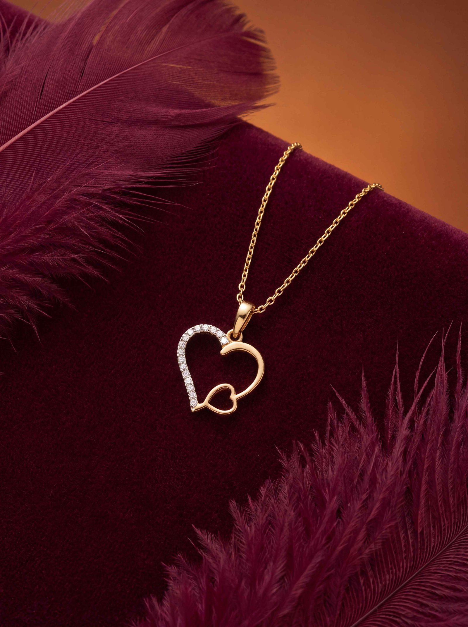DOUBLE HEART DIAMOND PENDANT