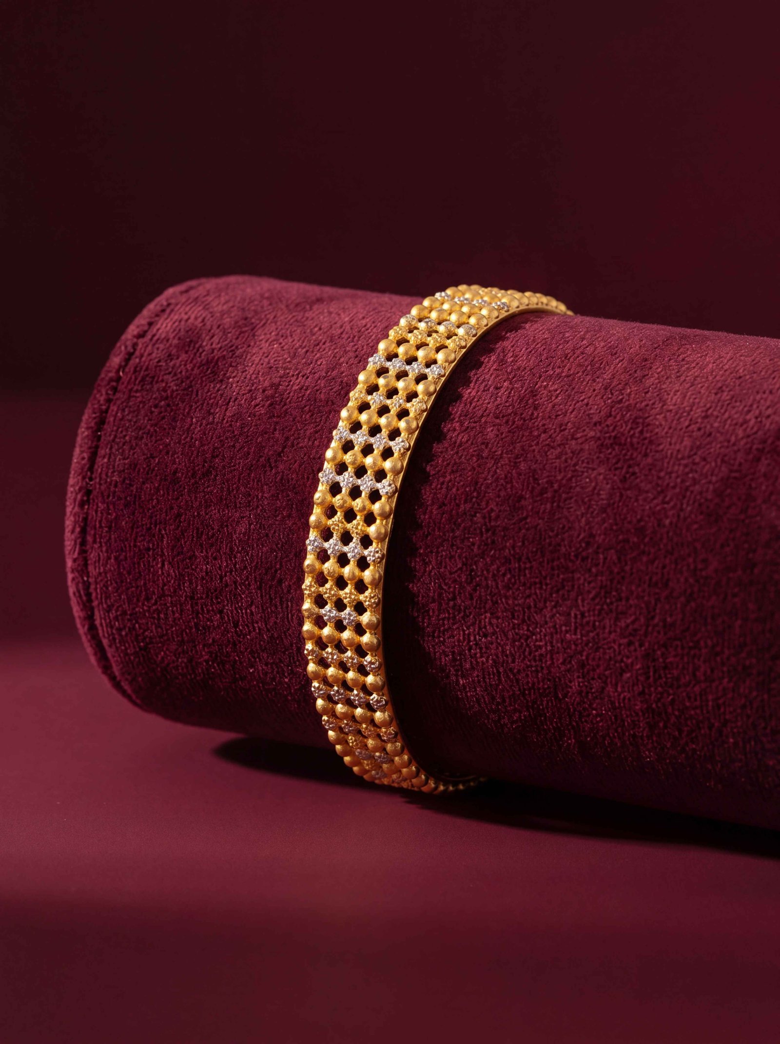 BANGLE(B)