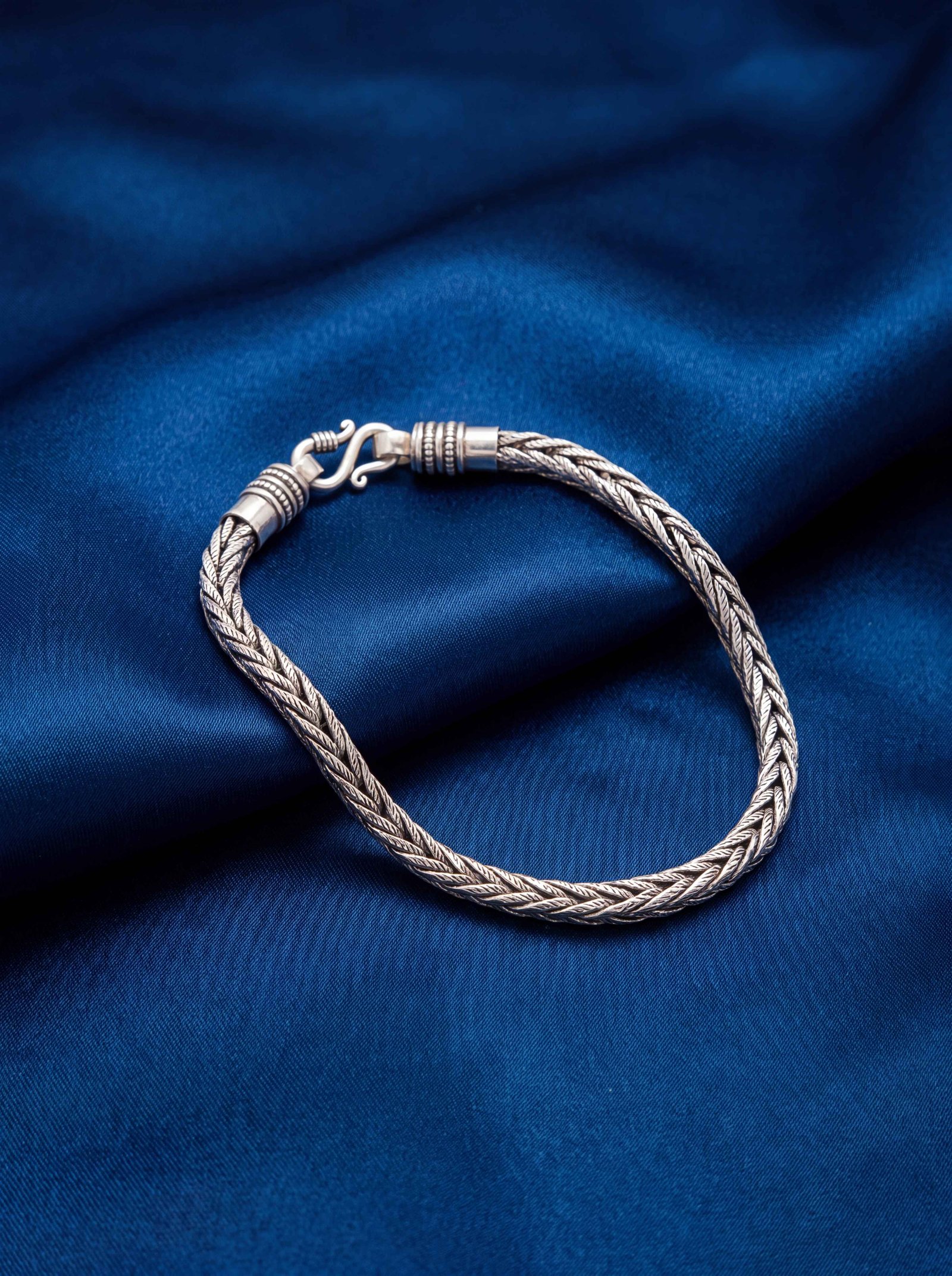 ANTIQUE SILVER BRACELET