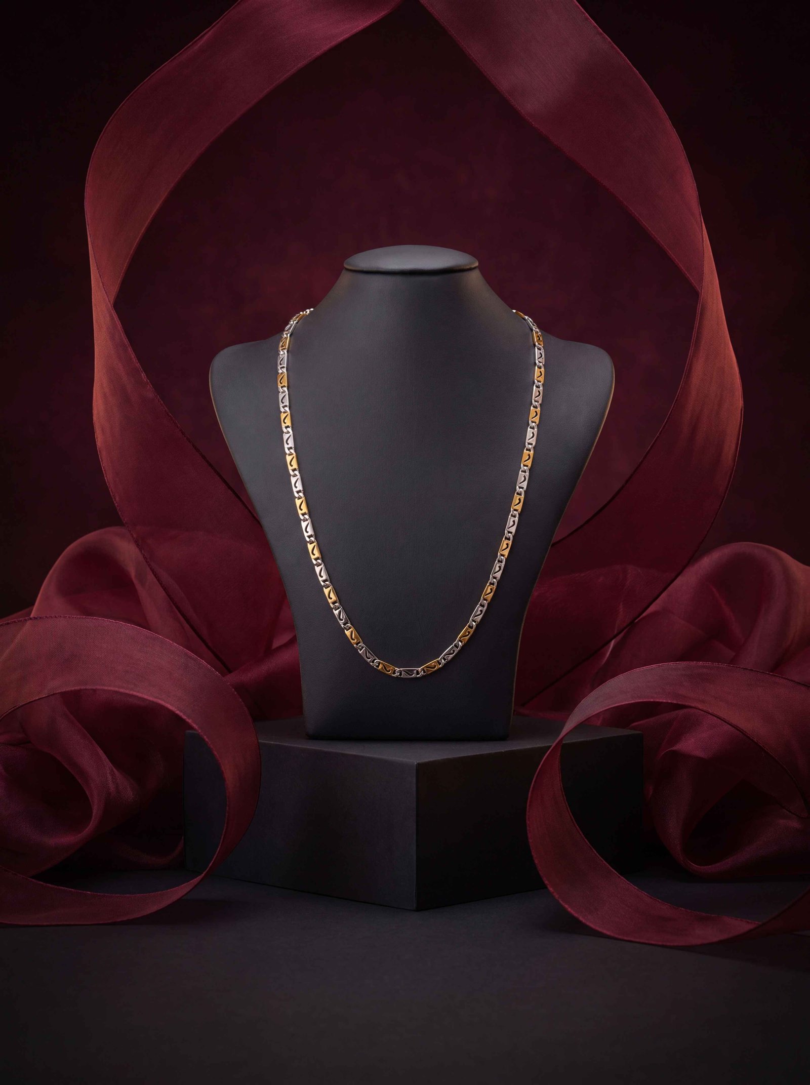 INDO-ITALIAN DUAL-TONE SILVER CHAIN