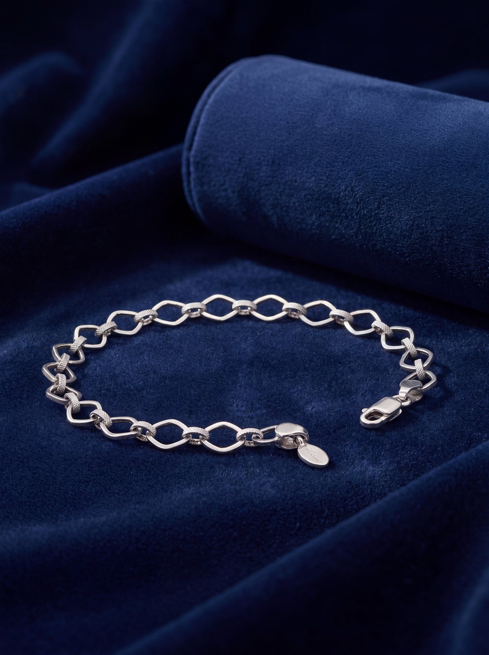 LOZENGE SILVER BRACELET