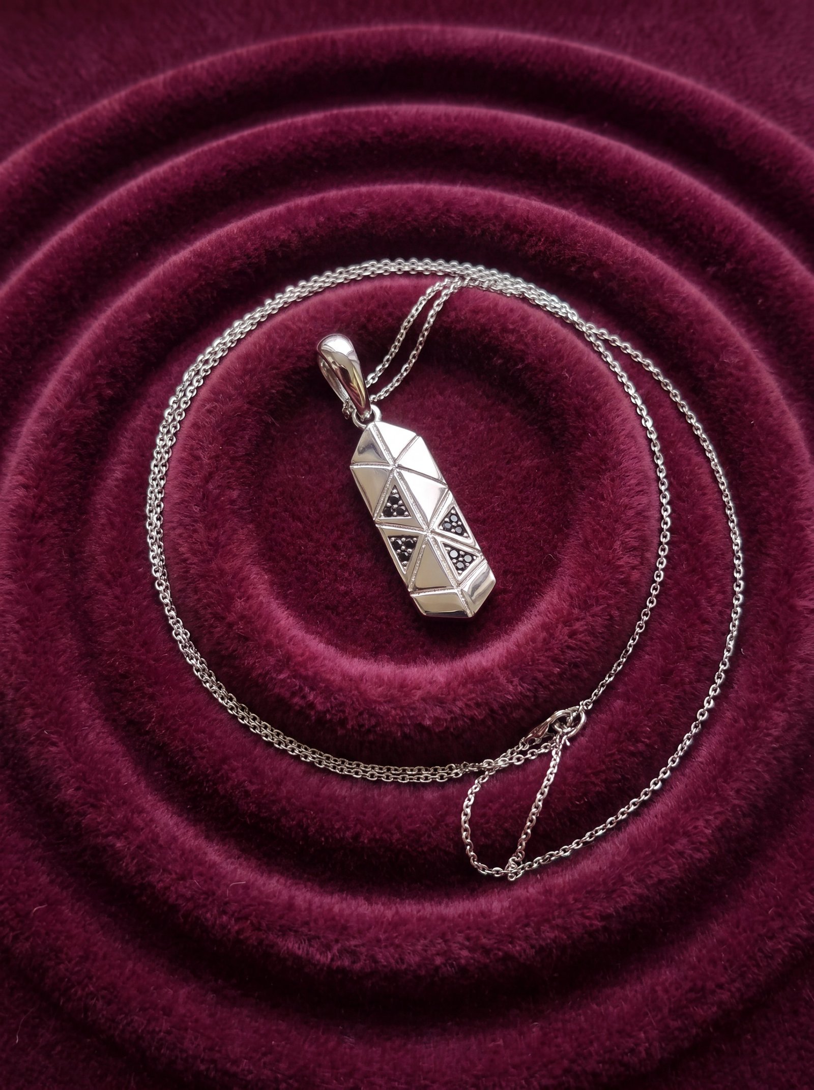 SHEILD SILVER PENDANT