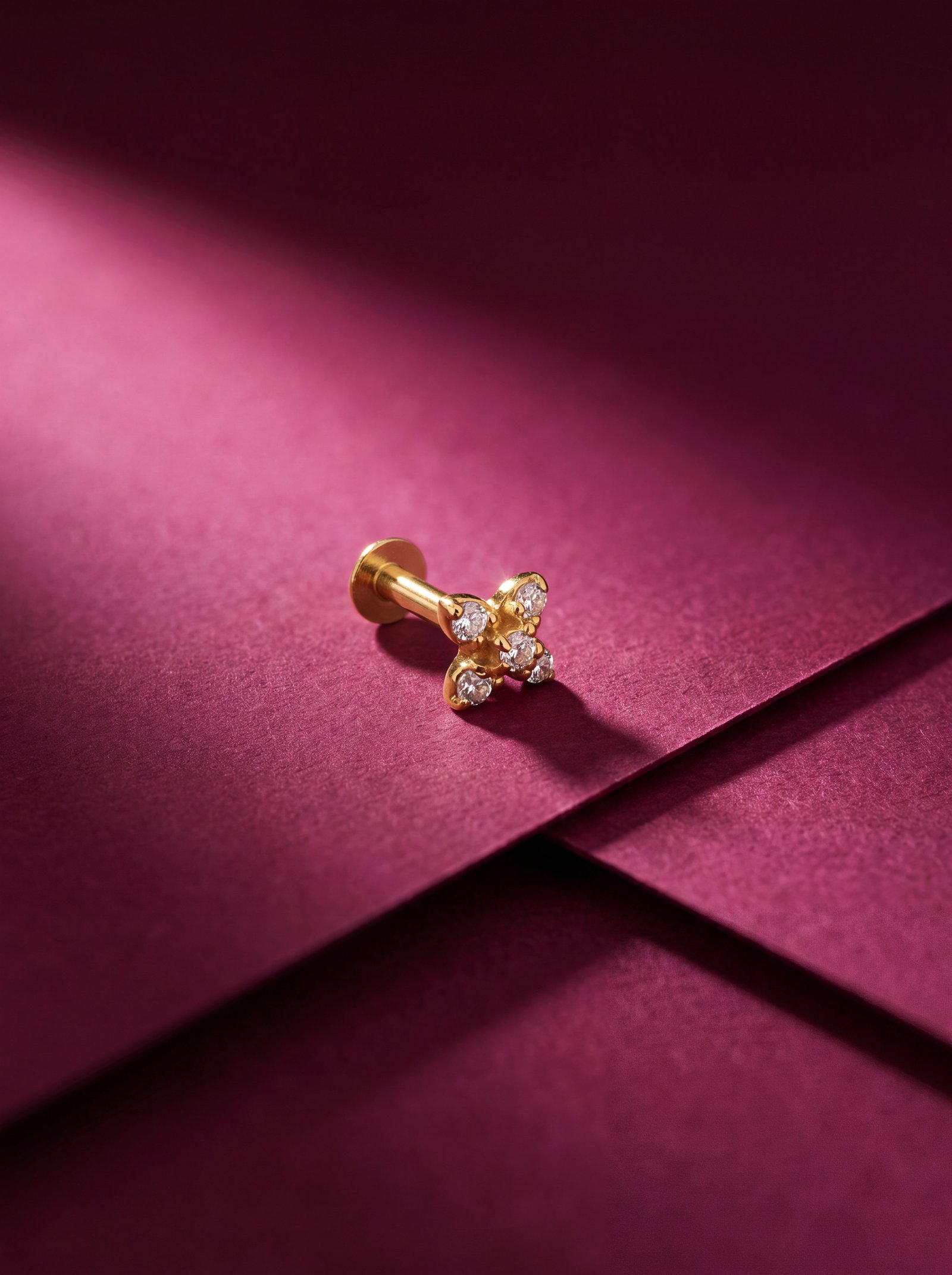 FLORAL BURST 18K NOSESTUD