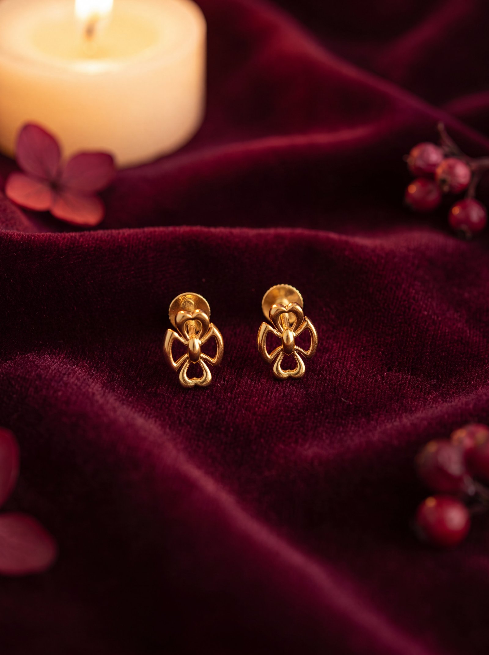 STUDS(22K)